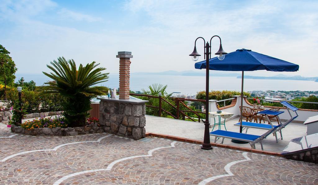 Relais Maison De Charles Ischia Oda fotoğraf